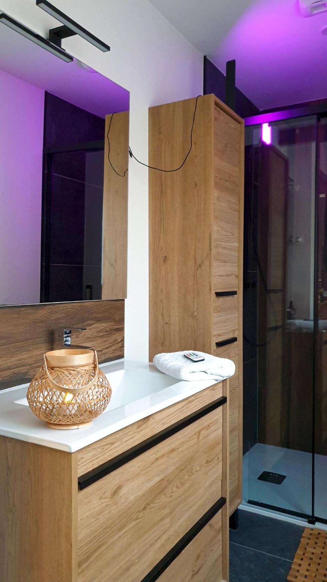 Gary Suite - Studio Cosy, Spa Et Jardin Privatif A 4 Min De Cambrai Awoingt Экстерьер фото