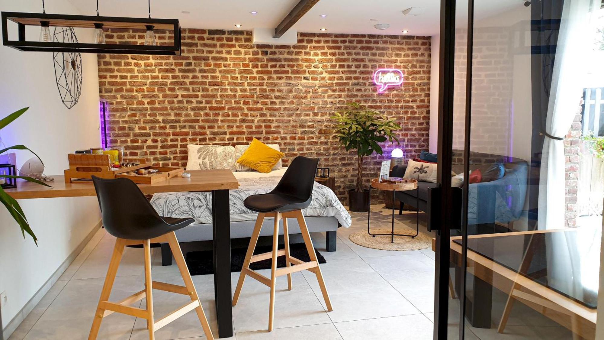 Gary Suite - Studio Cosy, Spa Et Jardin Privatif A 4 Min De Cambrai Awoingt Экстерьер фото
